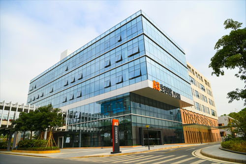 完美公司 堅(jiān)定數(shù)智化征程，以科技力量賦能健康中國(guó)與教育未來(lái)